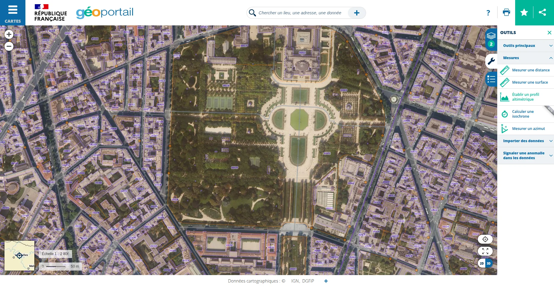 Panneau Outils de Géoportail avec l'option Mesurer une surface visible dans la section Mesures