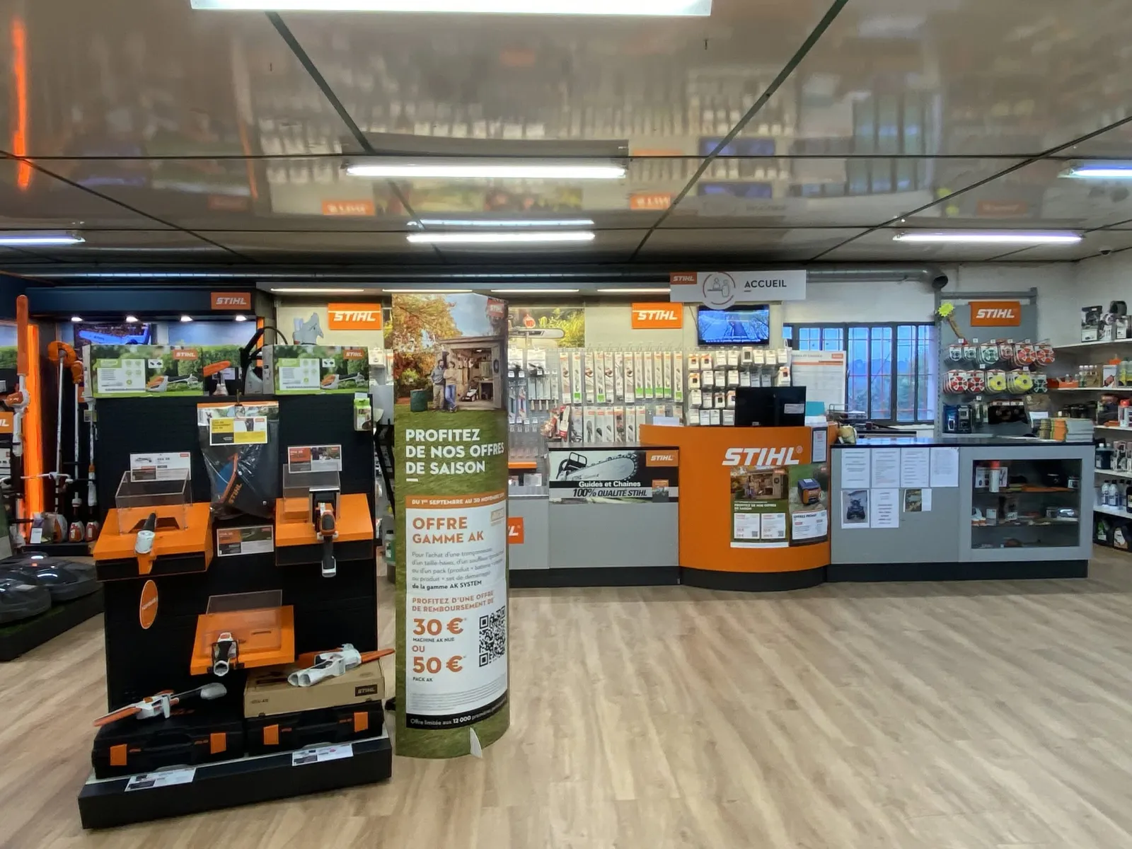 Magasin Challon Motoculture à Colonzelle