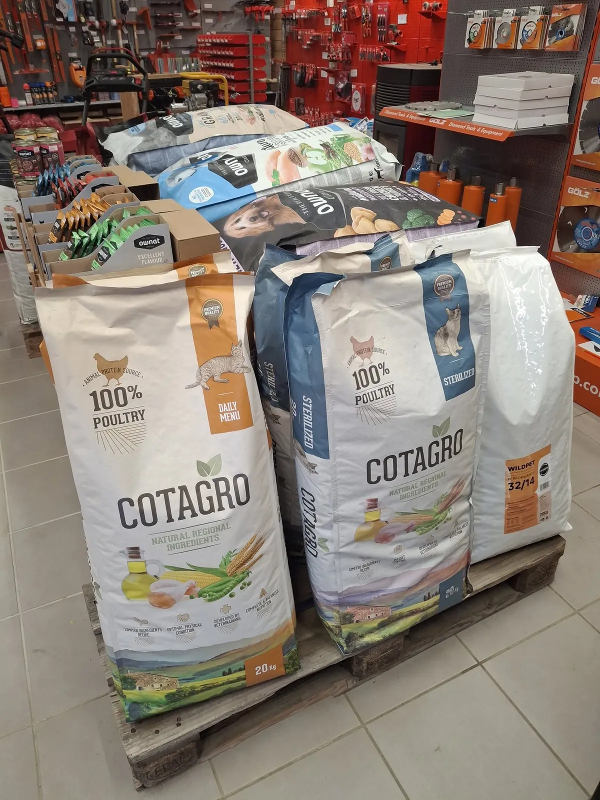 Magasin Champsaur Materiel à Chabottes
